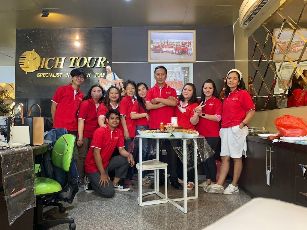 Memilih Travel Ziarah Katolik